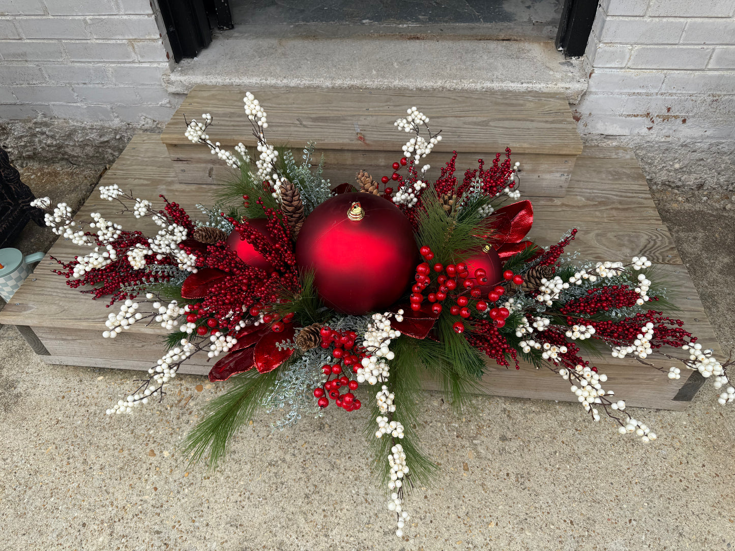 Winter Berry Bliss Centerpiece