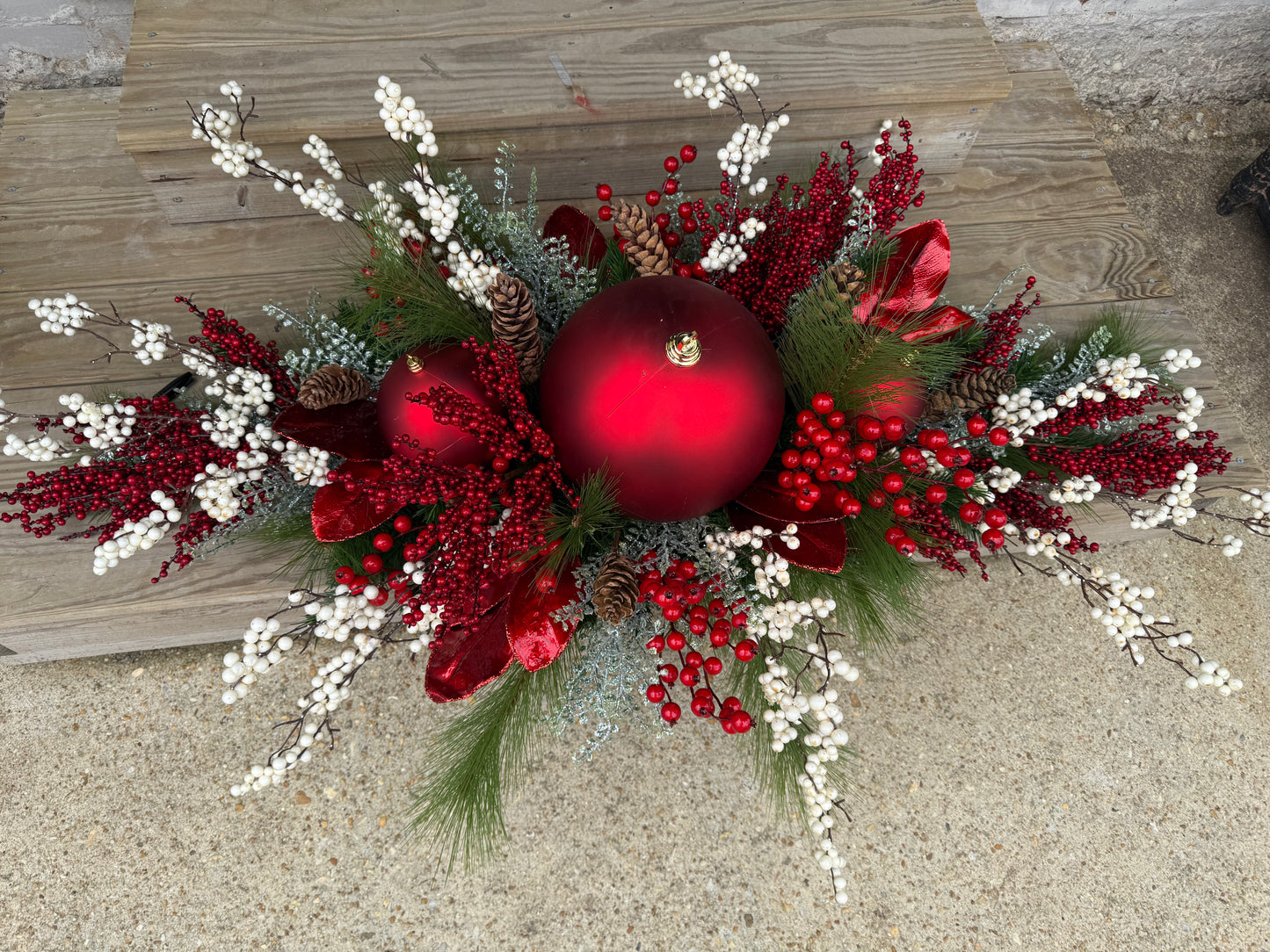 Winter Berry Bliss Centerpiece