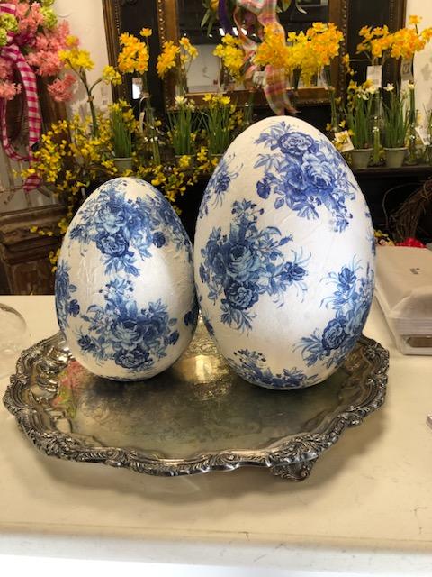 Large Blue and White Deco Egg Pattern 1