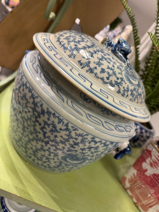 Blue & White Chinoiserie Jar w Lid