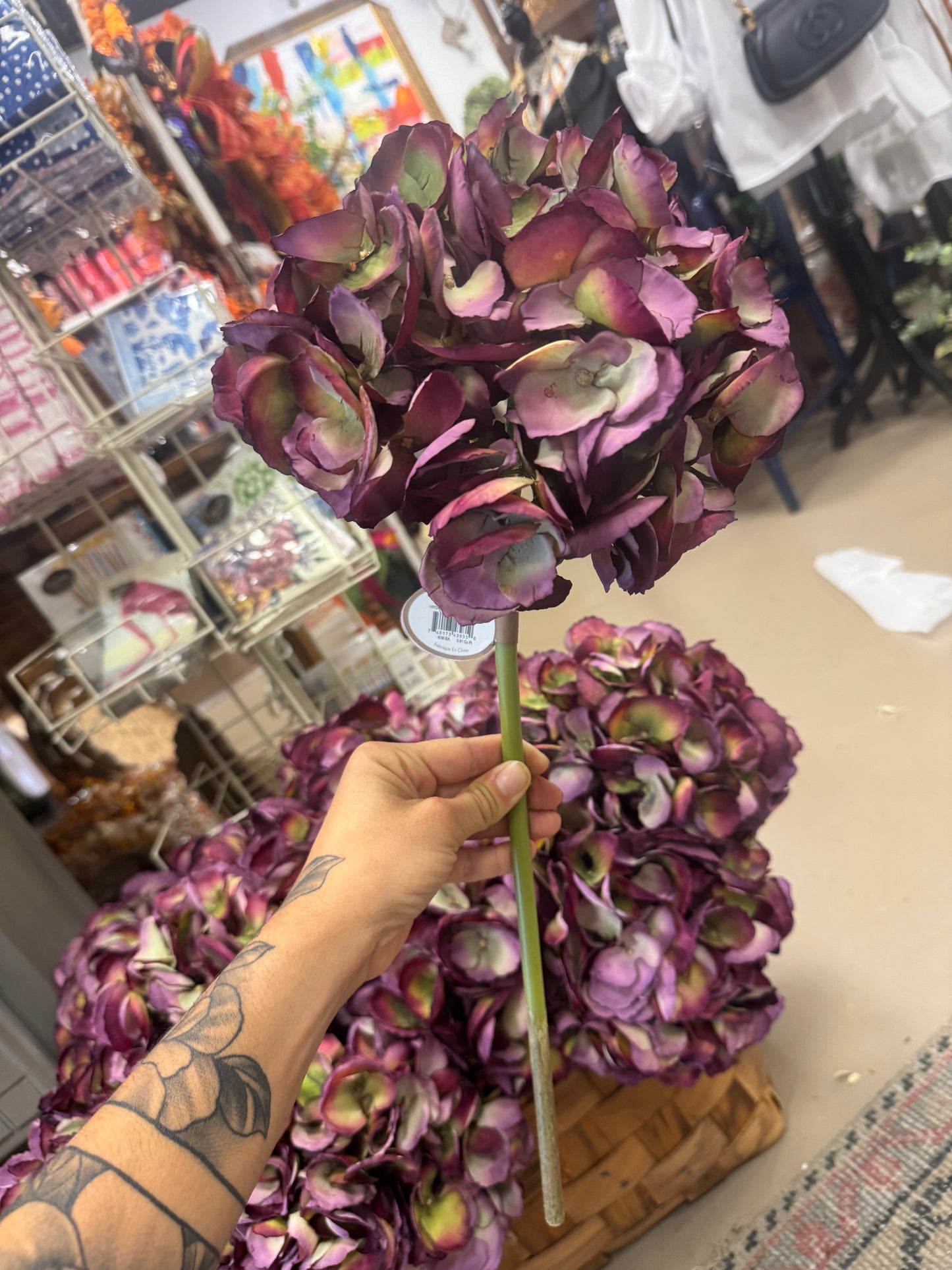 19” Green & Burgundy Hydrangea Stem