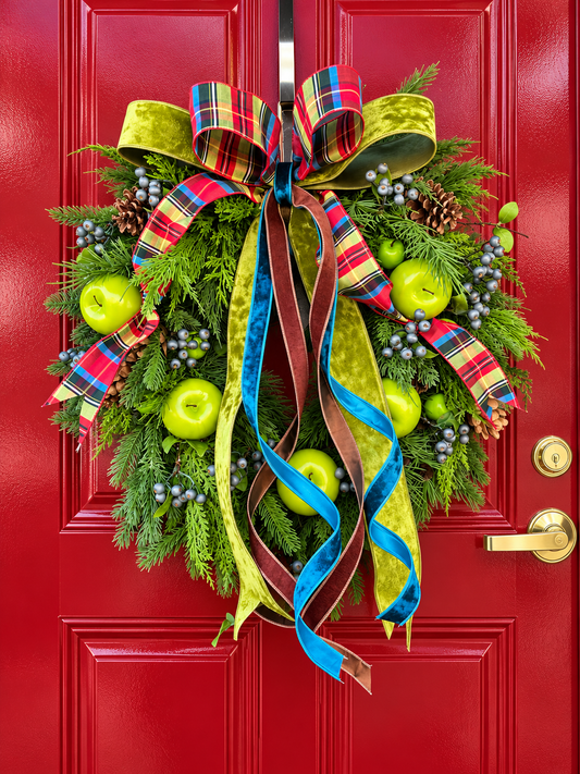 Christmas Orchard Grandeur Wreath